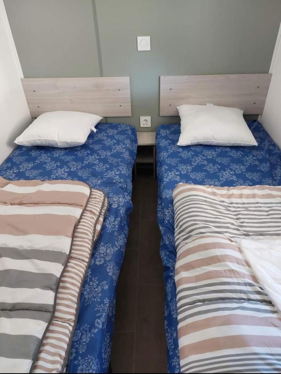 Mobil Home L'Eau Vive Les Arcs-sur-Argens Екстериор снимка