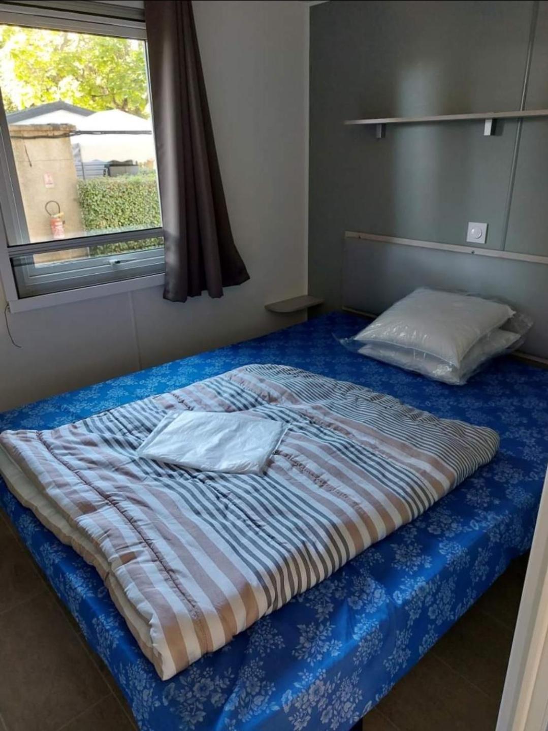 Mobil Home L'Eau Vive Les Arcs-sur-Argens Екстериор снимка