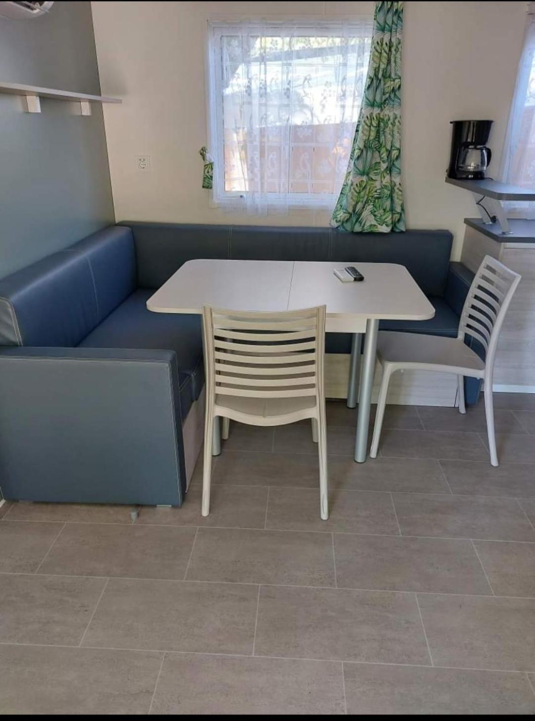 Mobil Home L'Eau Vive Les Arcs-sur-Argens Екстериор снимка
